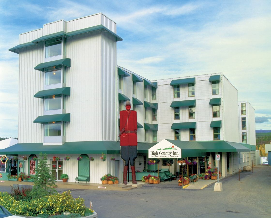 Coast High Country Inn Whitehorse Exteriör bild