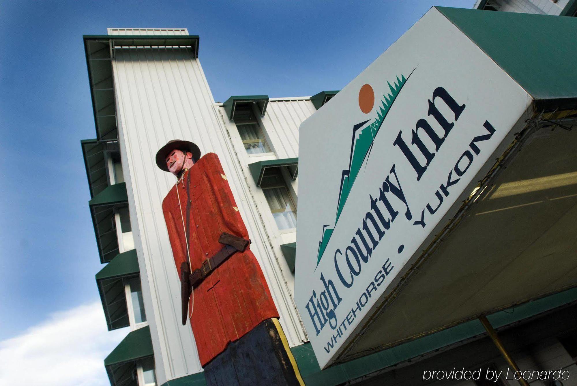 Coast High Country Inn Whitehorse Exteriör bild
